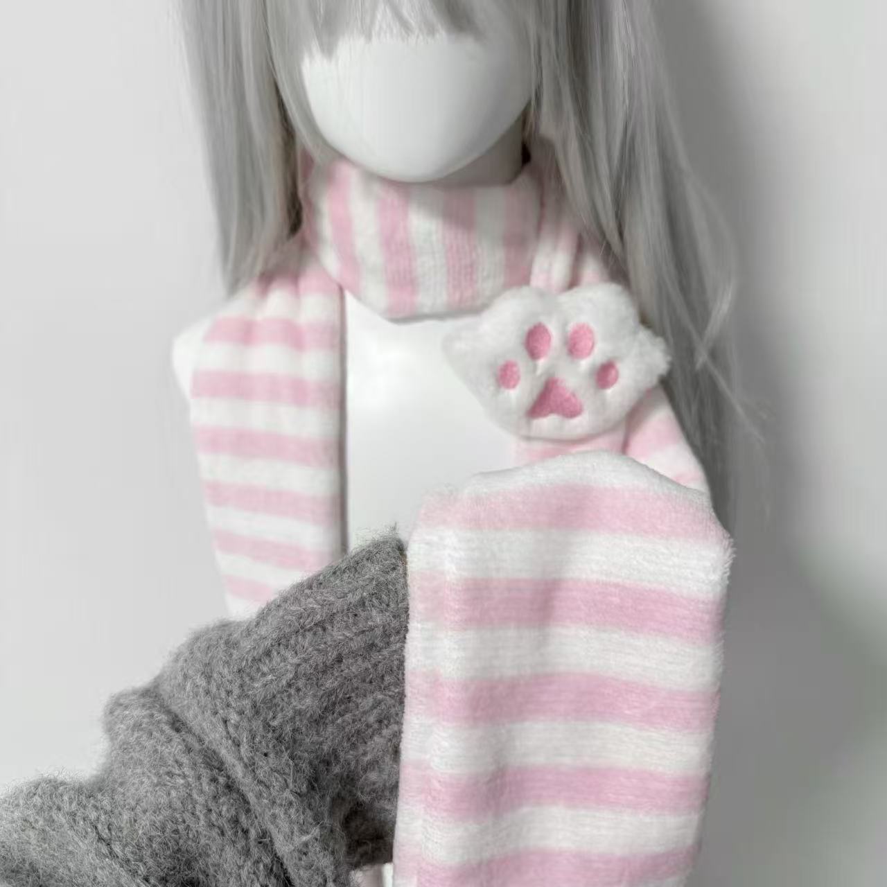 Cat Claw Bark - Kawaii Strickschal mit Katzenpfoten-Dekoration, gestreift, Y2K,